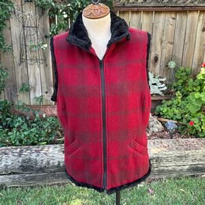 Woolrich Vest Wool Blend Ruby Red Plaid Faux Fur Red Black Women's Size Medium